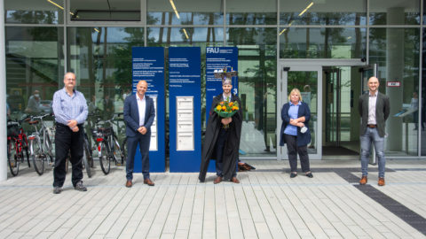 Towards entry "Congratulations! Dr.-Ing. Malte Lenz"